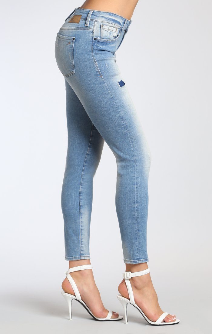 ALISSA ANKLE SUPER SKINNY  IN LT AQUA PATCHED VINTAGE - Mavi Jeans