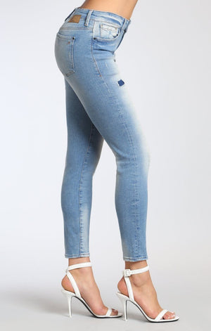 ALISSA ANKLE SUPER SKINNY  IN LT AQUA PATCHED VINTAGE - Mavi Jeans