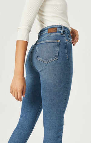 ALEXA SKINNY IN MID LA VINTAGE - Mavi Jeans