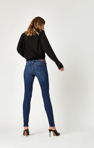 Alissa high clearance rise super skinny