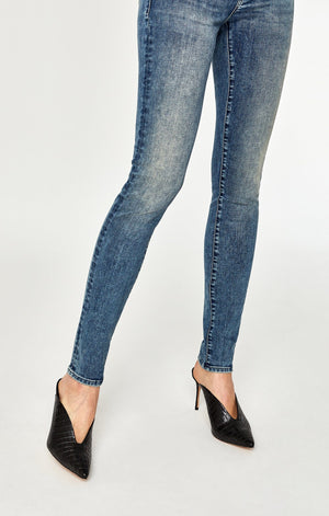 ADRIANA SUPER SKINNY IN INDIGO BLUE TRIBECA - Mavi Jeans