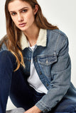 KARLA JACKET IN MID 90'S SHERPA - Mavi Jeans