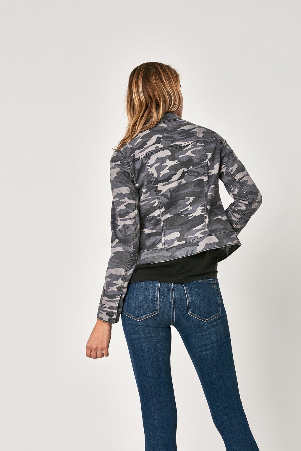 SAMANTHA JACKET IN GREY CAMO STR - Mavi Jeans