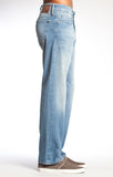 ZACH STRAIGHT LEG IN LIGHT BELTOWN - Mavi Jeans