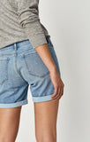PIXIE SHORTS IN LT RIPPED VINTAGE - Mavi Jeans