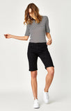 KARLY SHORTS IN BLACK NOLITA - Mavi Jeans