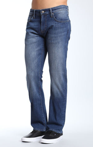 ZACH STRAIGHT LEG IN INDIGO USED WILLIAMSBURG - Mavi Jeans