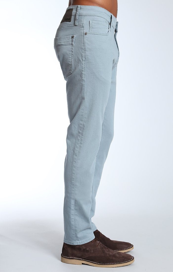 ZACH STRAIGHT LEG IN GREEN SOHO COMFORT - Mavi Jeans