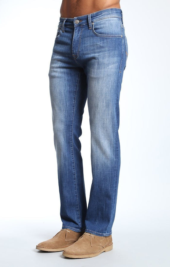 ZACH STRAIGHT LEG IN AQUA PORTLAND - Mavi Jeans