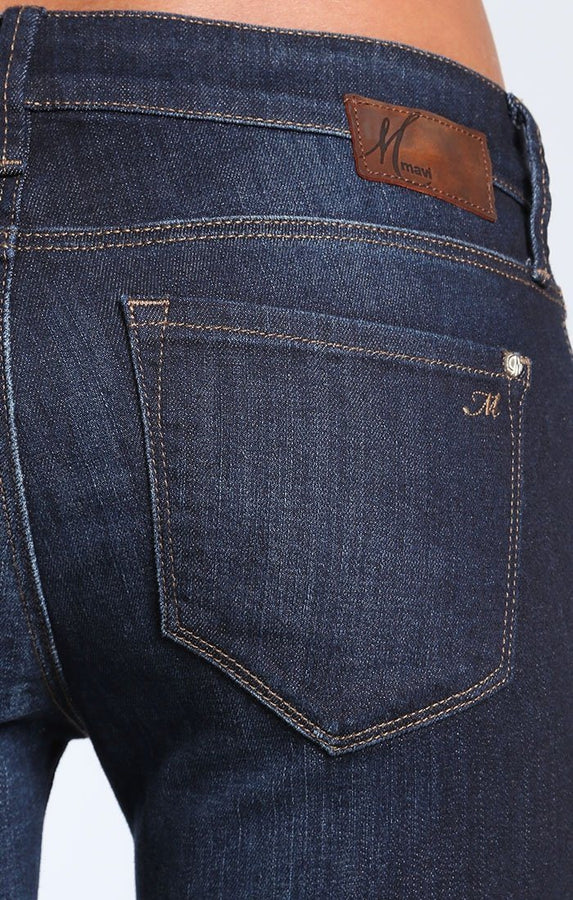 KERRY STRAIGHT LEG IN DEEP BRUSHED VINTAGE - Mavi Jeans