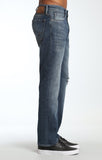 ZACH STRAIGHT LEG IN FOGGY BELTOWN - Mavi Jeans