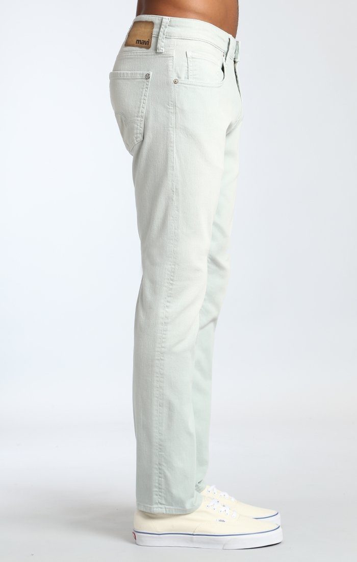 ZACH STRAIGHT LEG IN ICE GREEN COMFORT - Mavi Jeans