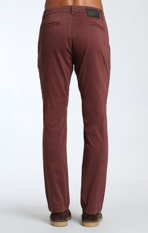 EDWARD CHINO IN BURGUNDY TWILL - Mavi Jeans