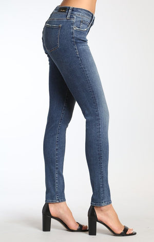 ADRIANA SUPER SKINNY IN DARK USED GOLD VINTAGE - Mavi Jeans