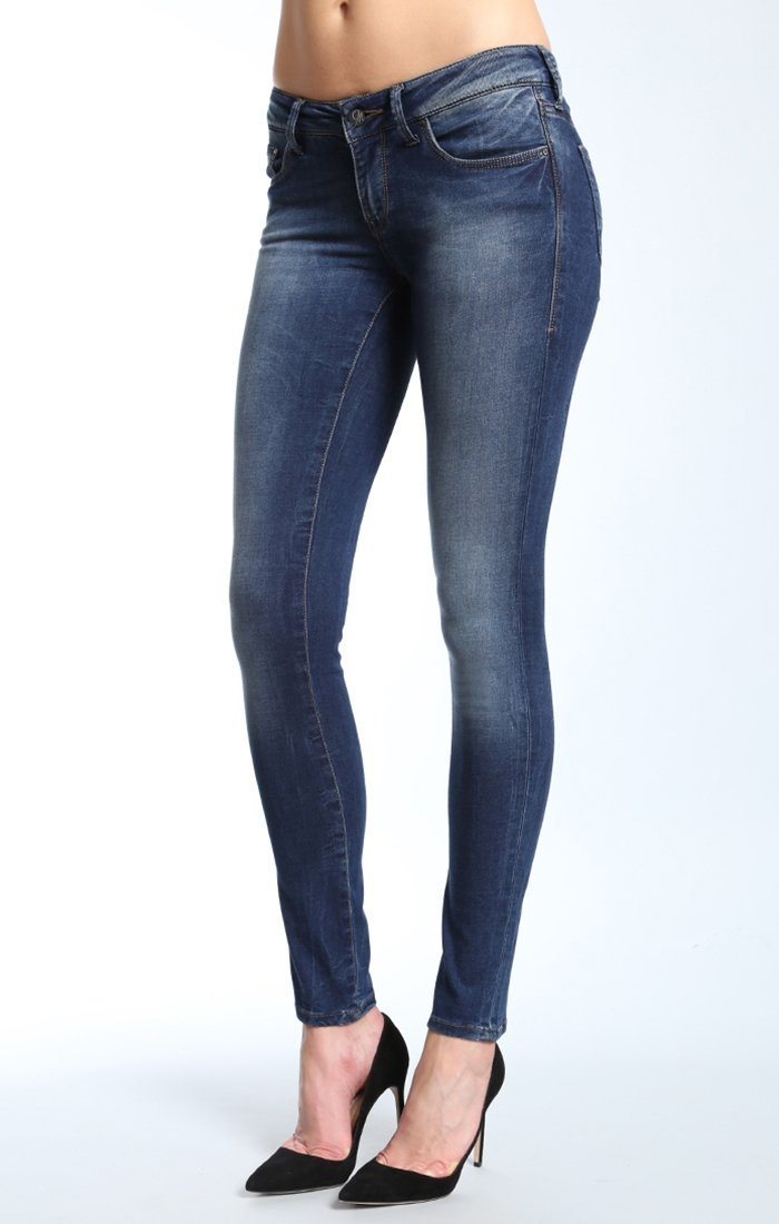 SERENA SUPER SKINNY IN USED SOFT SHANTI - Mavi Jeans