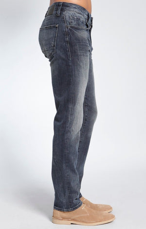 JAKE SLIM LEG IN MIDNIGHT ITALY - Mavi Jeans