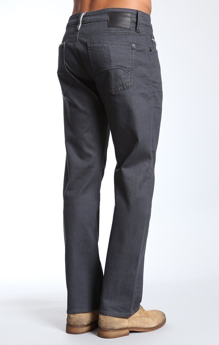 ZACH STRAIGHT LEG IN SMOKE COATED WHITE EDGE - Mavi Jeans