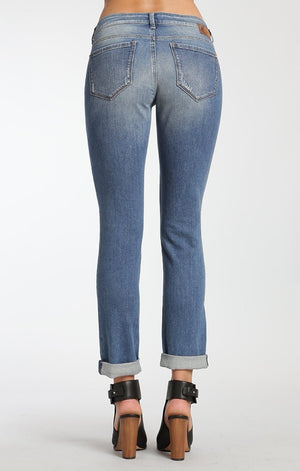 EMMA SLIM BOYFRIEND IN USED TRIBE VINTAGE - Mavi Jeans