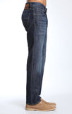 ZACH STRAIGHT LEG IN RINSE COOPER - Mavi Jeans