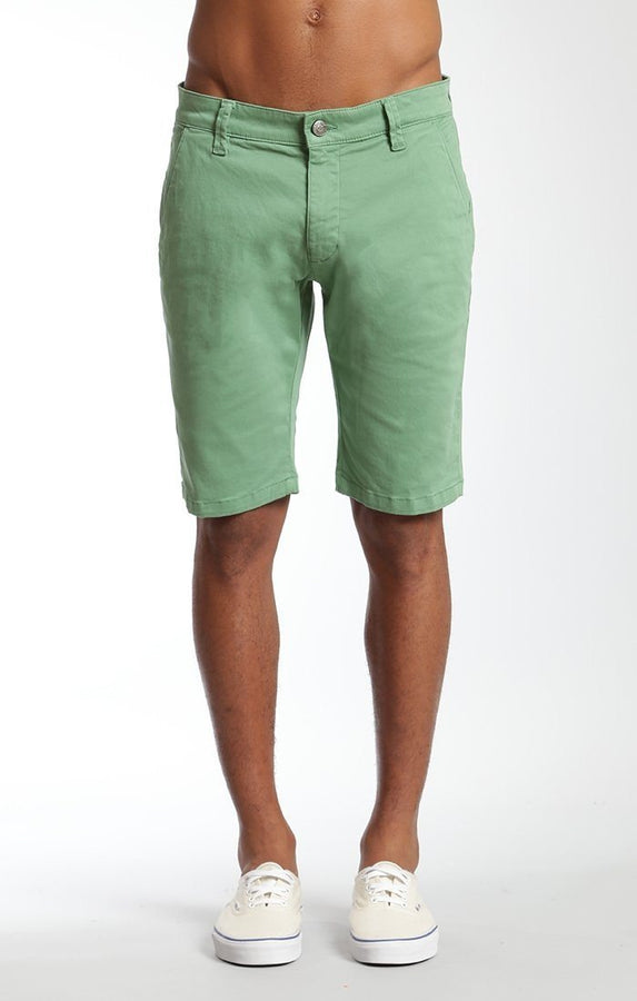 JACOB SHORTS IN DEEP GRASS TWILL - Mavi Jeans