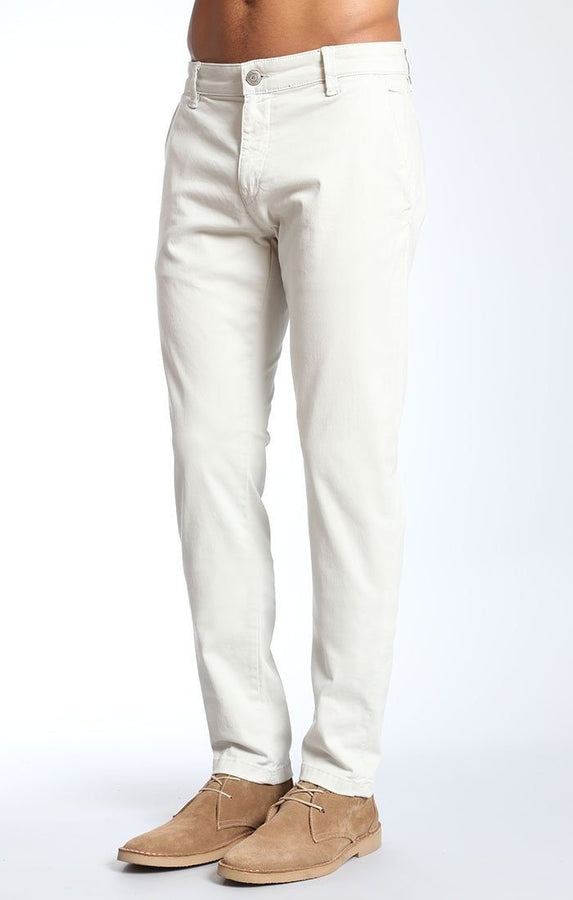 JOHNNY SLIM LEG CHINO IN BONE TWILL - Mavi Jeans