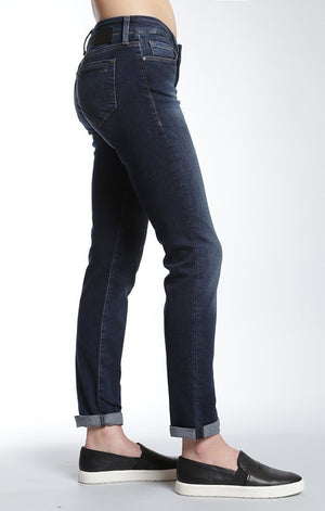 EMMA SLIM BOYFRIEND IN DEEP SUPER - Mavi Jeans