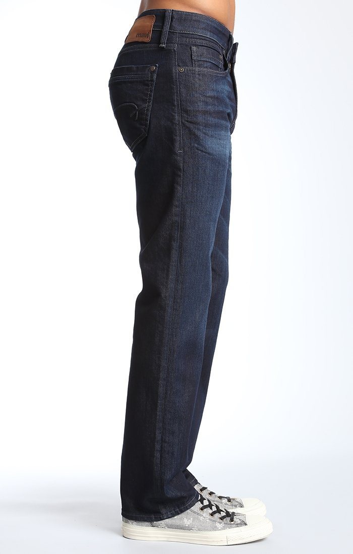 ZACH STRAIGHT LEG IN RINSE USED ITALY YALETOWN - Mavi Jeans