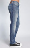 MATT RELAXED STRAIGHT LEG IN FOGGY YALETOWN - Mavi Jeans