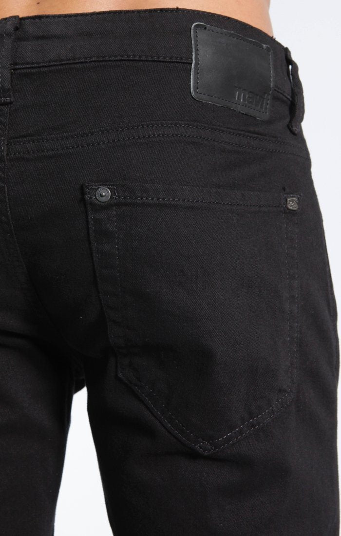 JAKE SLIM LEG IN BLACK COMFORT - Mavi Jeans