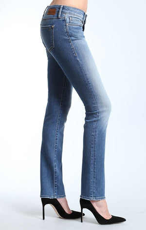 KERRY STRAIGHT LEG IN LIGHT NOLITA - Mavi Jeans