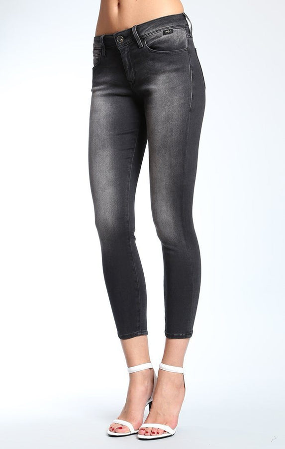 ALEXA ANKLE JOGGER IN BLACK USED GOLD SPORTY - Mavi Jeans