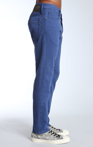 ZACH STRAIGHT LEG IN BLUE SOHO COMFORT - Mavi Jeans