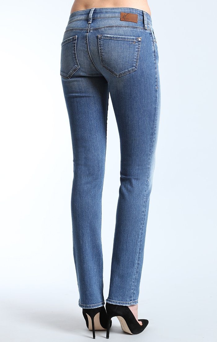 KERRY STRAIGHT LEG IN LIGHT NOLITA - Mavi Jeans