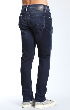 JAKE SLIM LEG IN DEEP ULTRA MOVE WHITE EDGE - Mavi Jeans