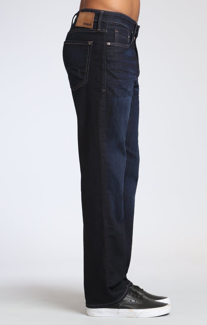 MATT RELAXED STRAIGHT LEG IN RINSE BRUSHED WILLIAMSBURG - Mavi Jeans