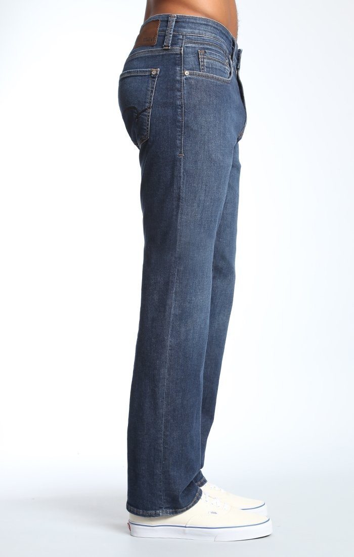 ZACH STRAIGHT LEG IN DARK COMFORT - Mavi Jeans