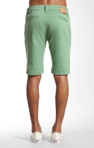 JACOB SHORTS IN DEEP GRASS TWILL - Mavi Jeans