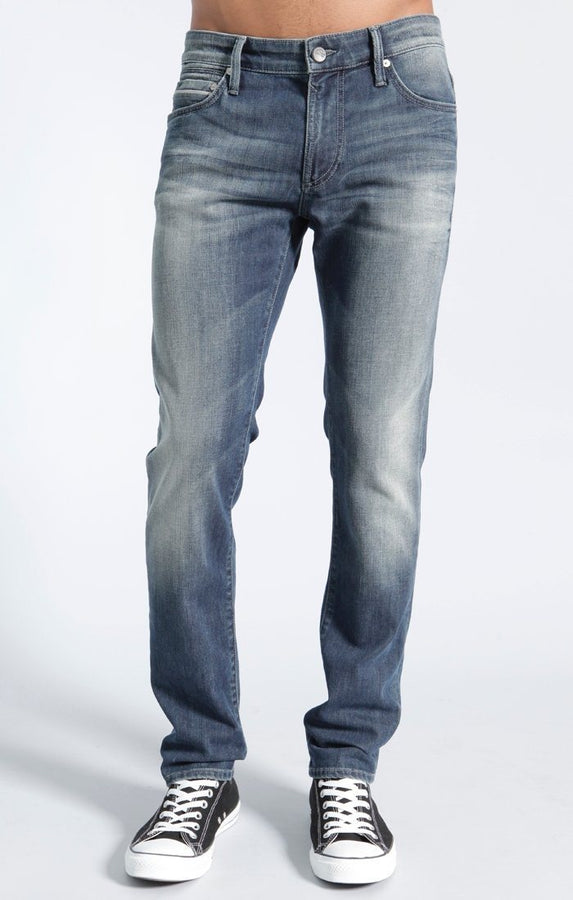 DANIEL SKINNY IN USED COOL WHITE EDGE - Mavi Jeans