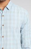 WASHED PLAID FITTED SHIRT IN SKY - Mavi Jeans