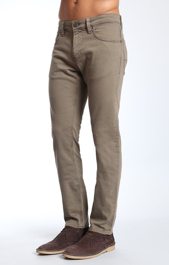 JAKE SLIM LEG IN OLIVE COMFORT - Mavi Jeans