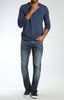 ZACH STRAIGHT LEG IN FOGGY BELTOWN - Mavi Jeans