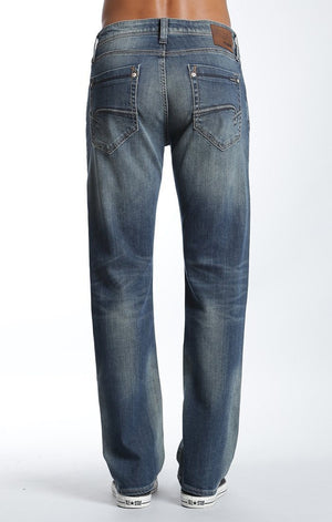 ZACH STRAIGHT LEG IN DEEP VINTAGE - Mavi Jeans