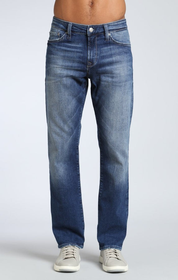 MATT RELAXED STRAIGHT LEG IN MID DISTRESSED AUTHENTIC - Mavi Jeans