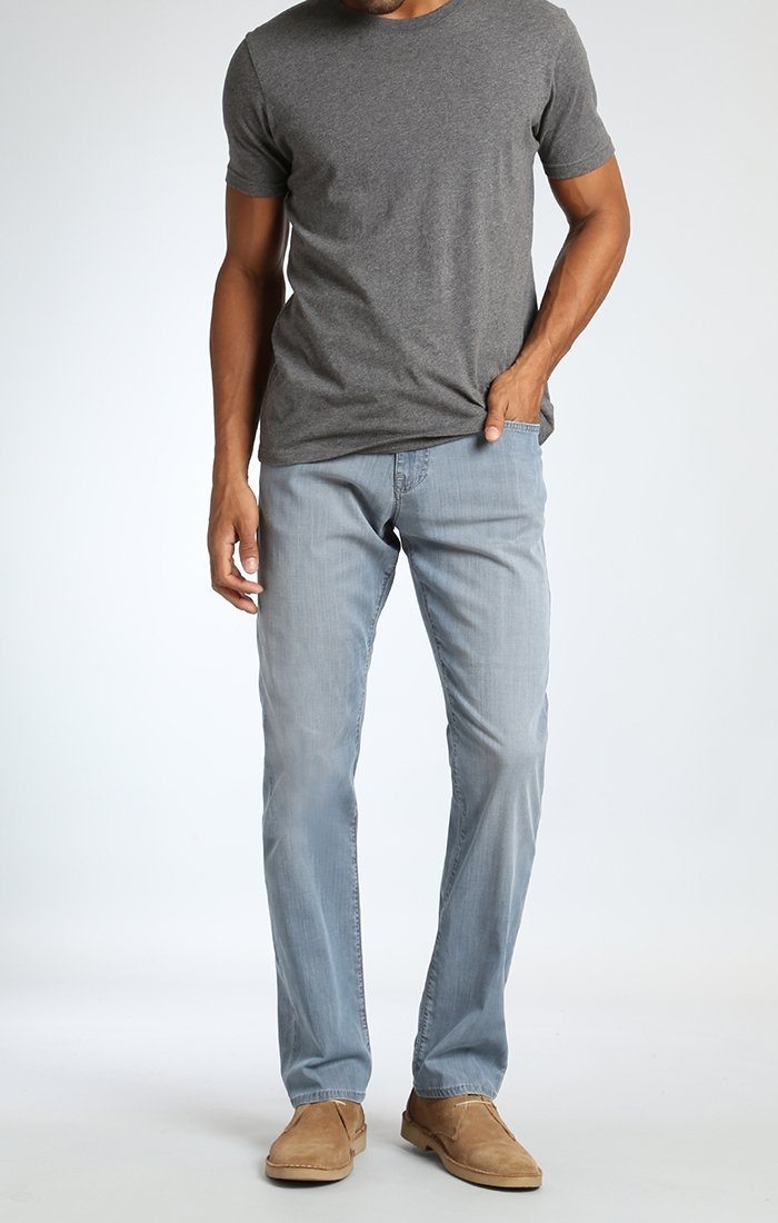 MYLES STRAIGHT LEG IN LIGHT CHAMBRAY - Mavi Jeans