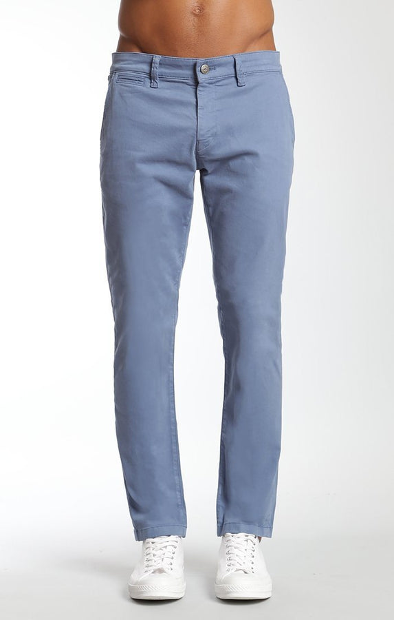 JOHNNY SLIM LEG CHINO IN BLUE HORIZON TWILL - Mavi Jeans