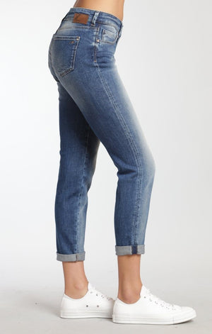 EMMA SLIM BOYFRIEND IN SHADED VINTAGE - Mavi Jeans