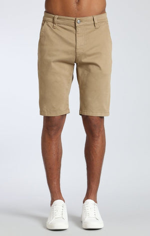 JACOB SHORTS IN BRITISH KHAKI TWILL - Mavi Jeans