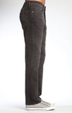 MATT RELAXED STRAIGHT LEG IN GREY WILLIAMSBURG - Mavi Jeans