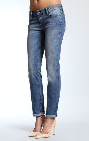 EMMA SLIM BOYFRIEND IN USED TRIBECA - Mavi Jeans