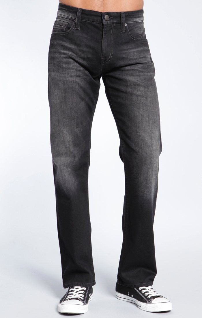 MATT RELAXED STRAIGHT LEG IN BLACK BRUSHED YALETOW - Mavi Jeans